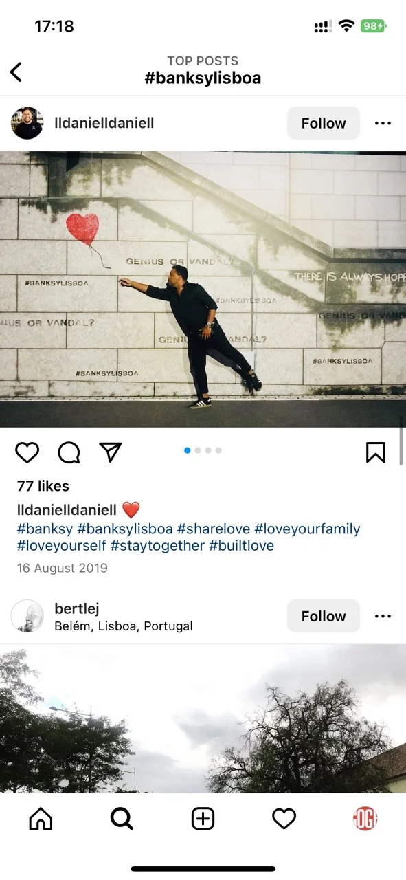 Публикация посетителя из фотозоны с красным шаром